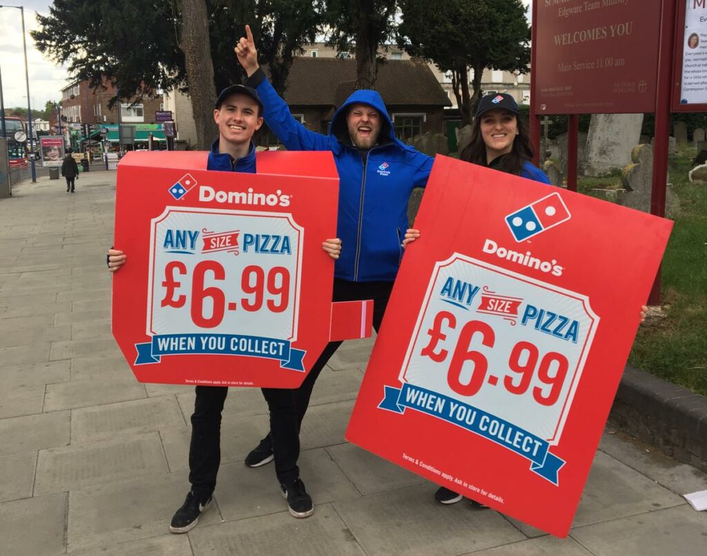 Domino's - Street Marketing